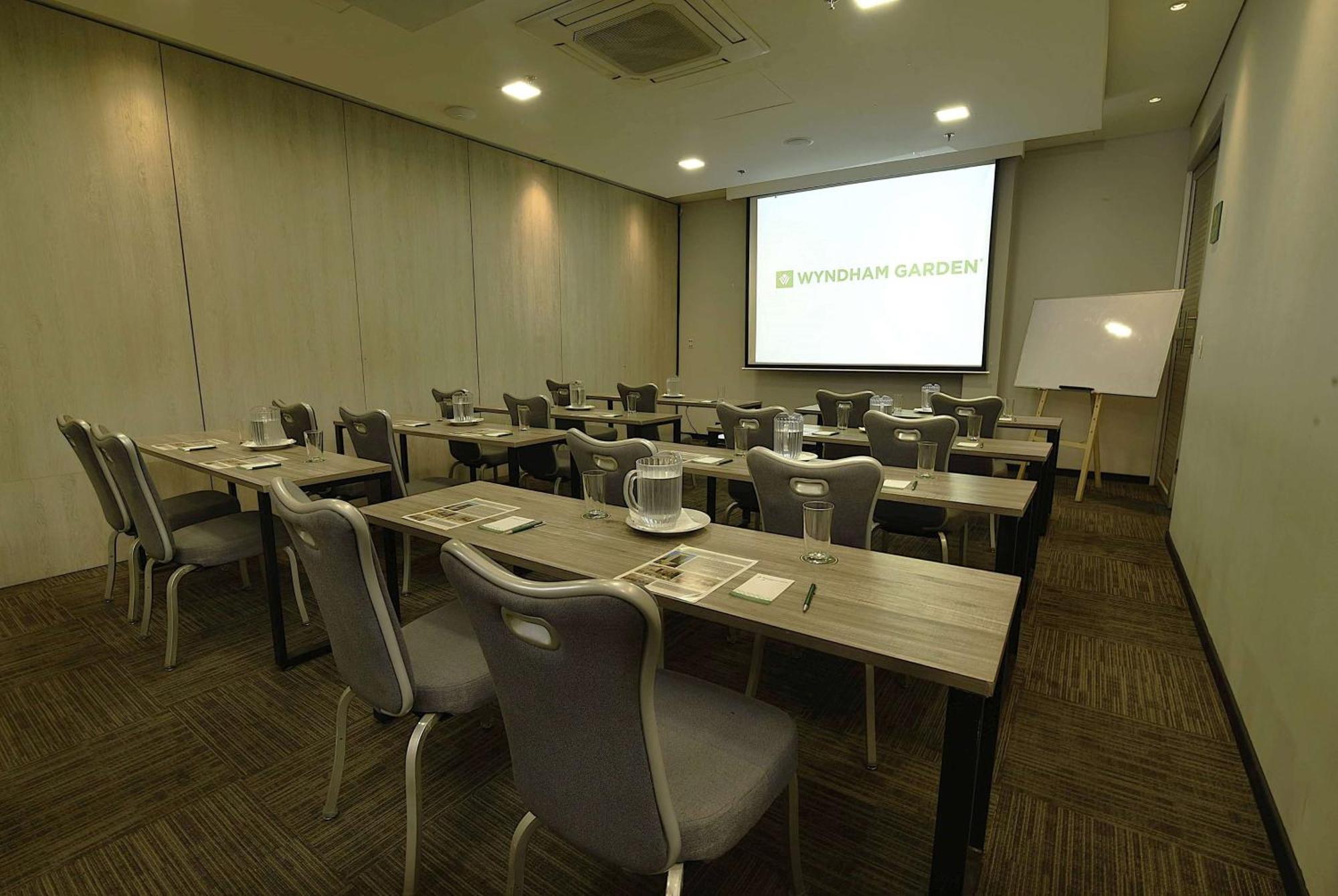 Wyndham Garden Barranquilla Hotel Barranquilla  Exterior photo